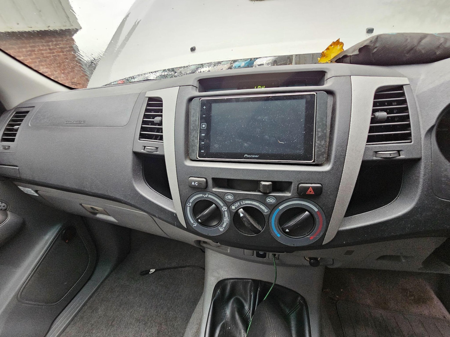 Used Toyota Hilux 2009 for sale - 76688700: Photo 15