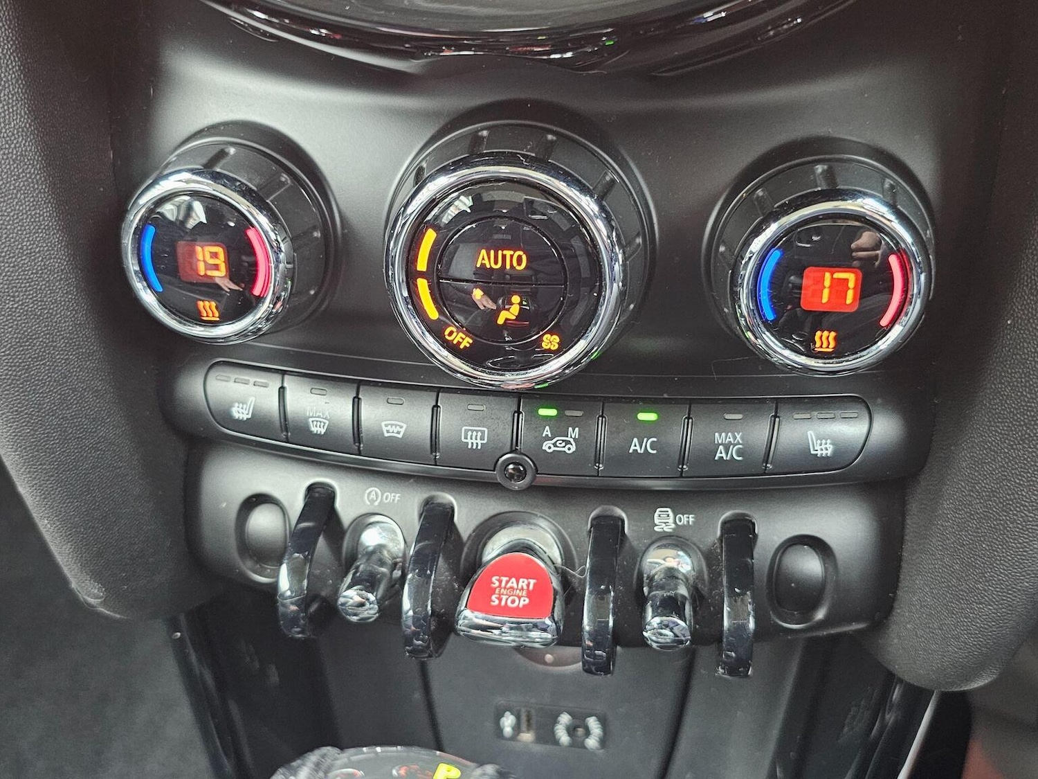 Used MINI Hatch 2016 for sale - 78117183: Photo 32