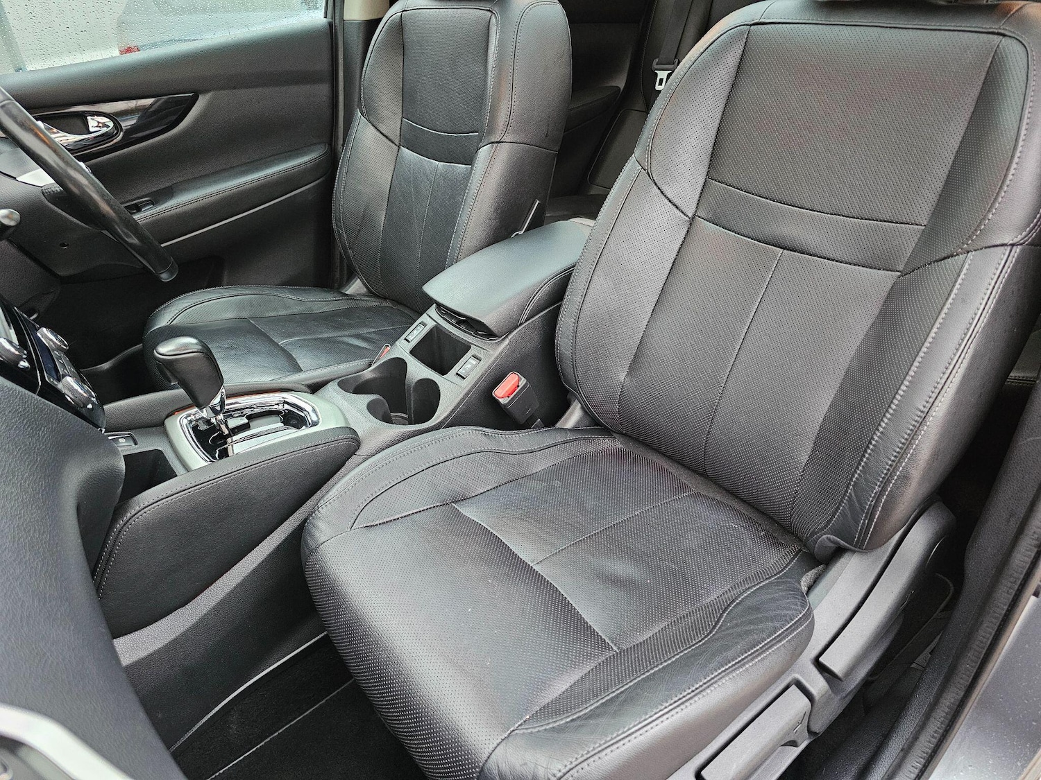 Used Nissan Qashqai 2014 for sale - 76855826: Photo 17