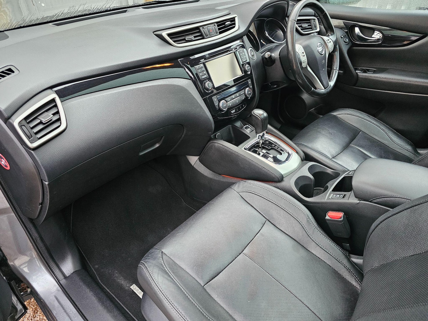 Used Nissan Qashqai 2014 for sale - 76855826: Photo 19