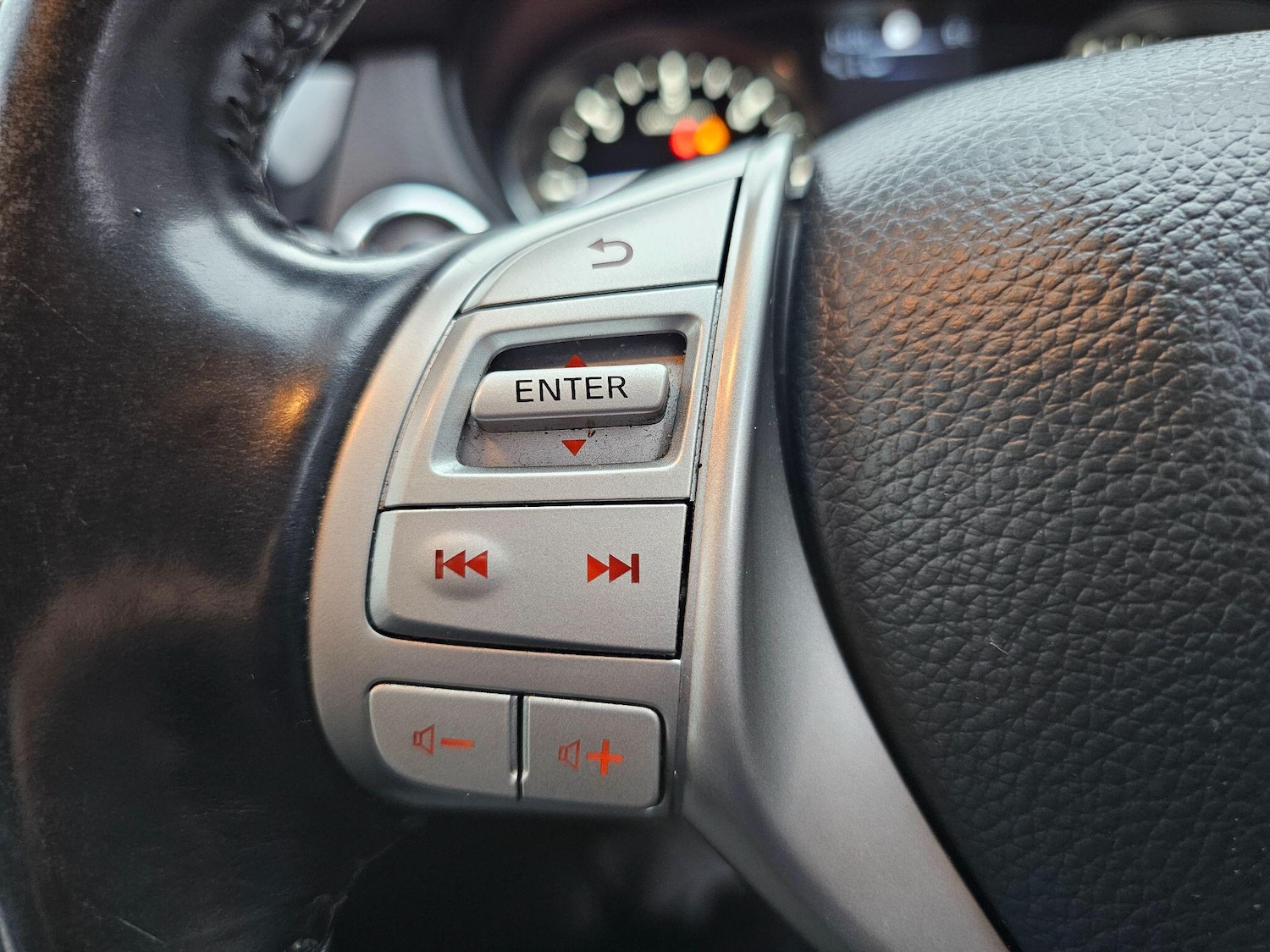 Used Nissan Qashqai 2014 for sale - 76855826: Photo 35