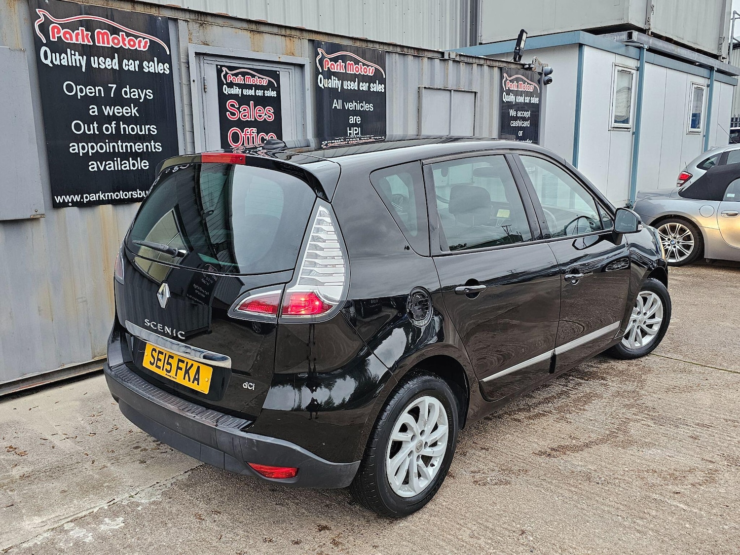 Used Renault Scenic 2015 for sale - 76644690: Photo 3