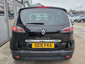 Used Renault Scenic 2015 for sale - 76644690: Photo