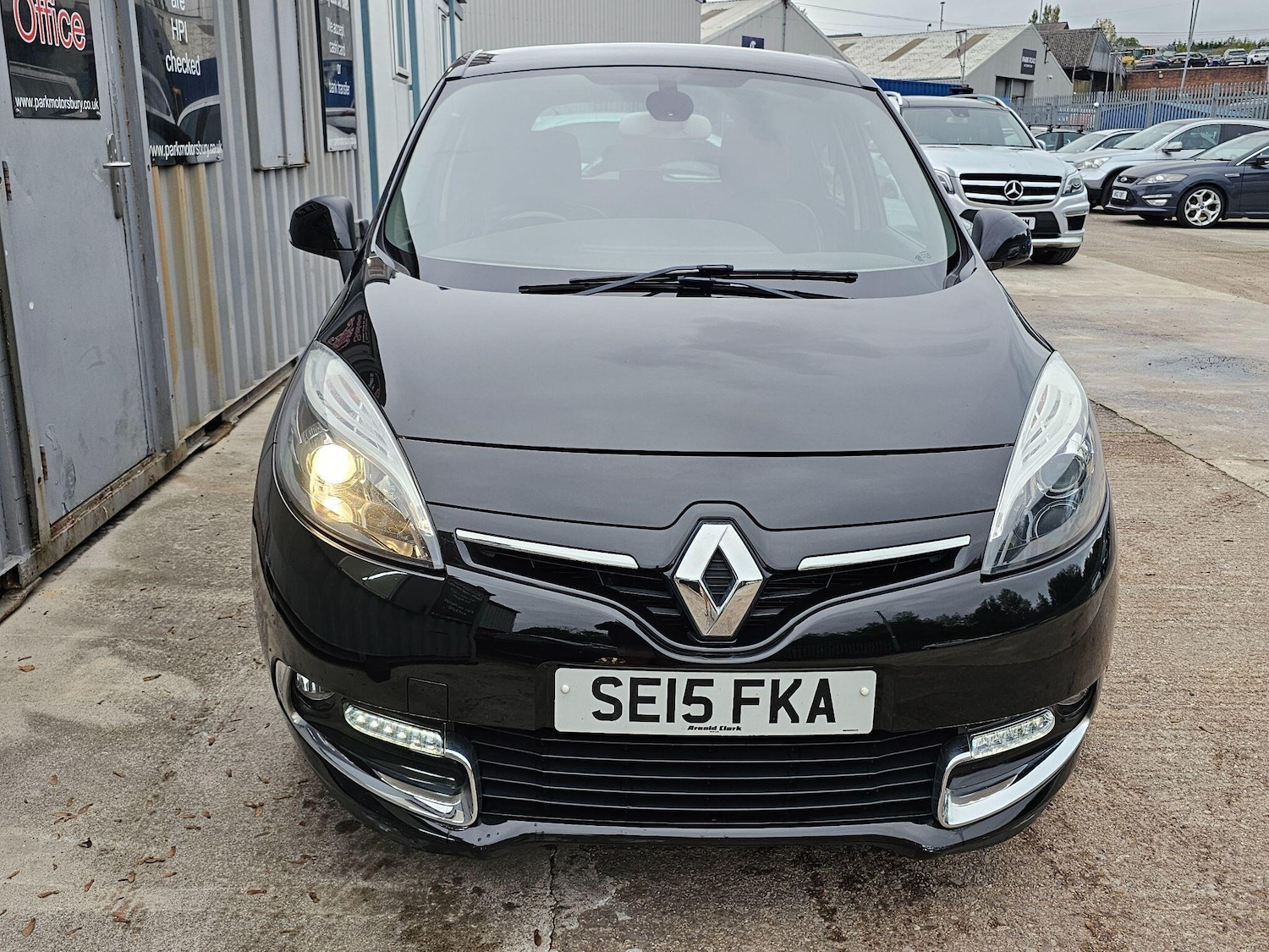 Used Renault Scenic 2015 for sale - 76644690: Photo 8