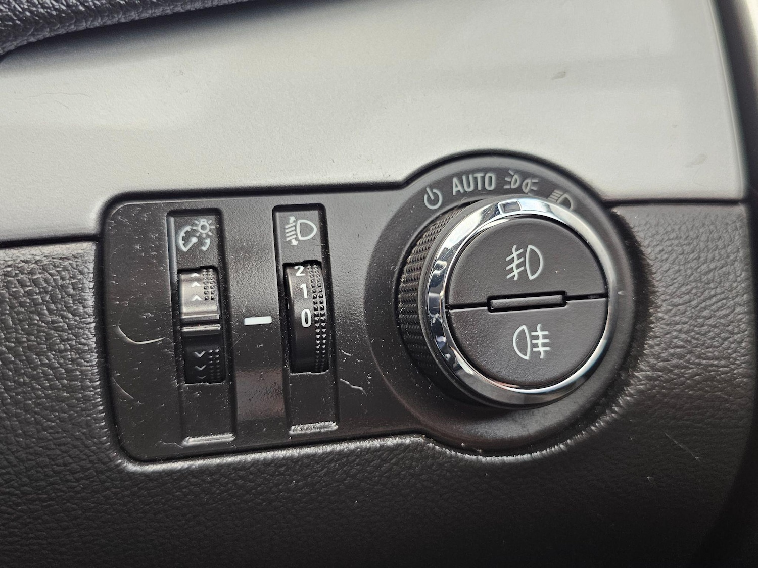 Used Vauxhall Mokka 2013 for sale - 76644979: Photo 30