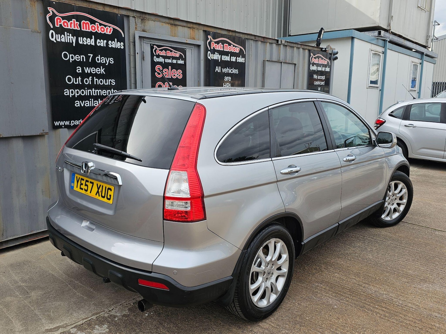 Used Honda CR-V 2007 for sale - 76644699: Photo 3