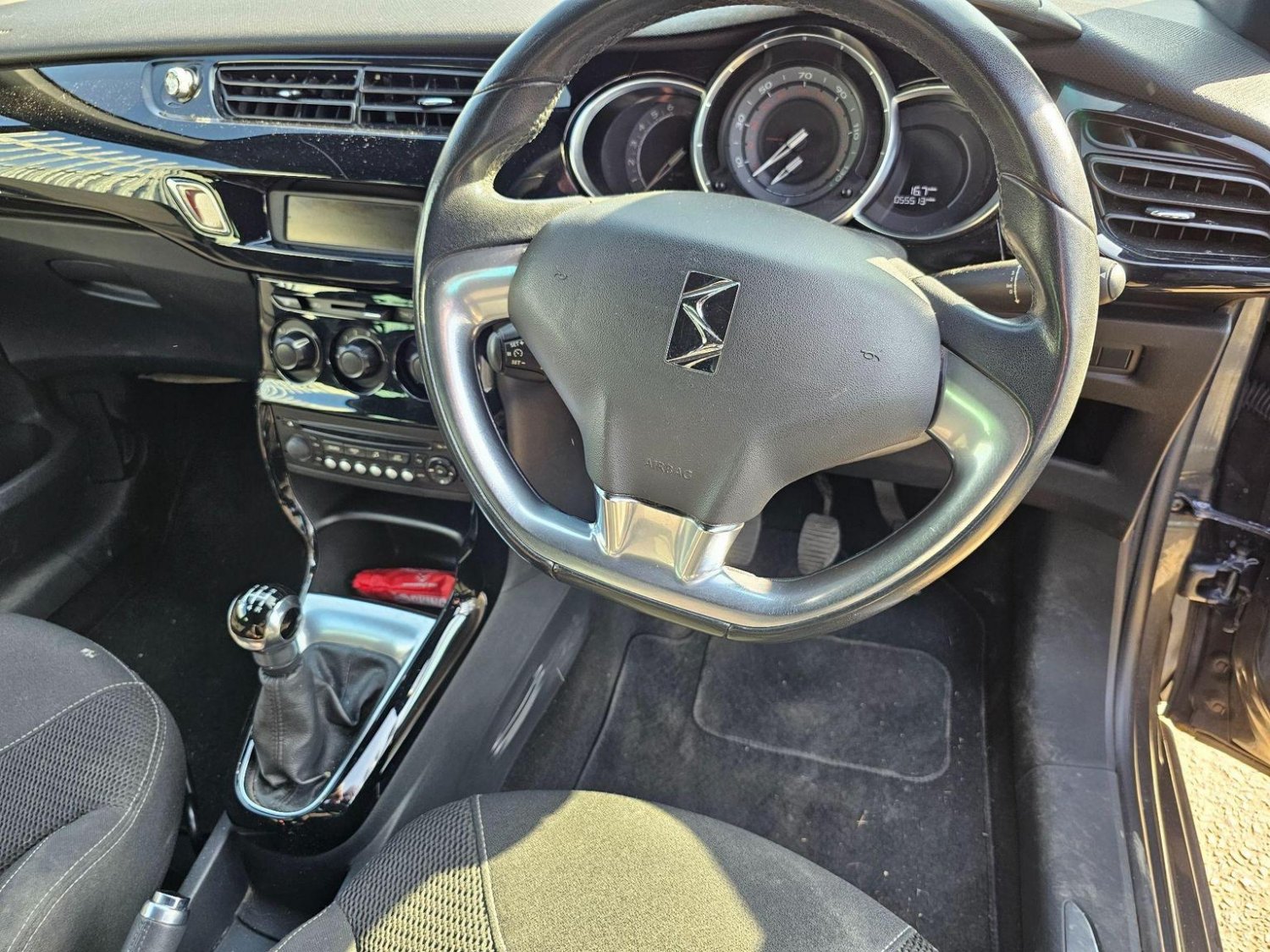 Used Citroen DS3 2013 for sale - 77107752: Photo 7