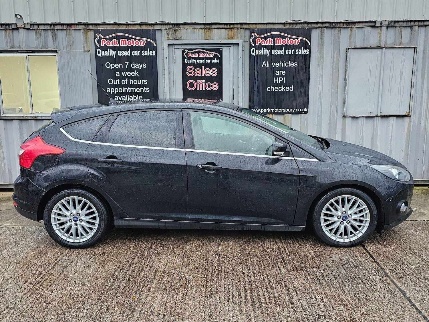 Used Ford Focus 2013 for sale - 77107732: Photo 2