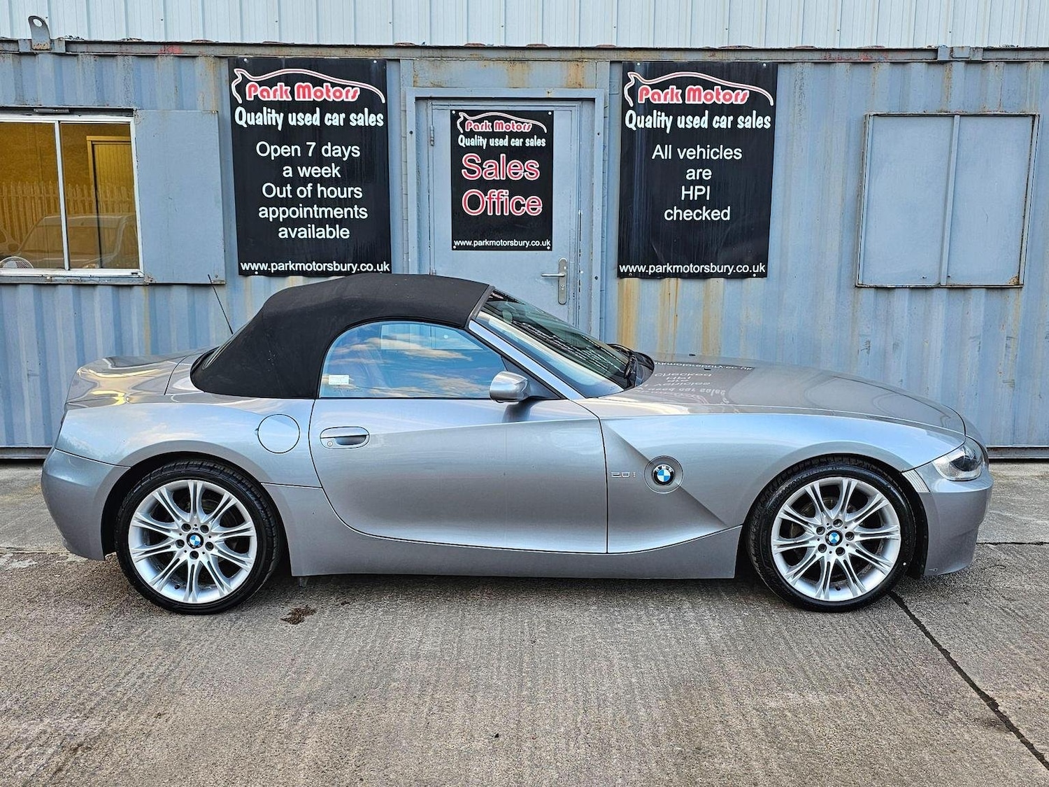 Used BMW Z4 2008 for sale - 77107747: Photo 4