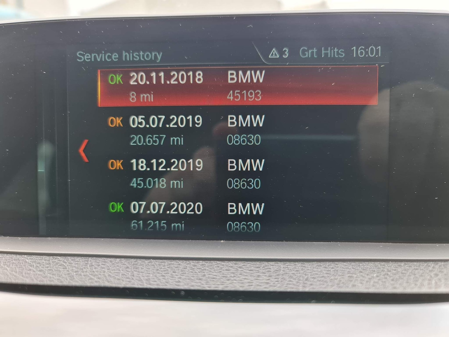 Used BMW 3 Series 2019 for sale - 76647636: Photo 11