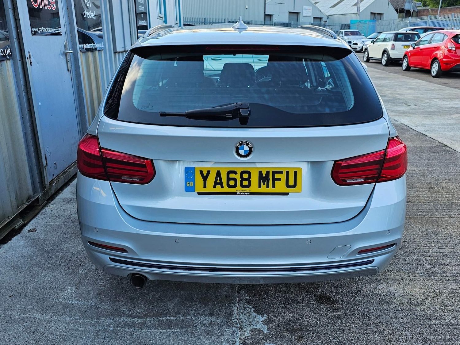 Used BMW 3 Series 2019 for sale - 76647636: Photo 4