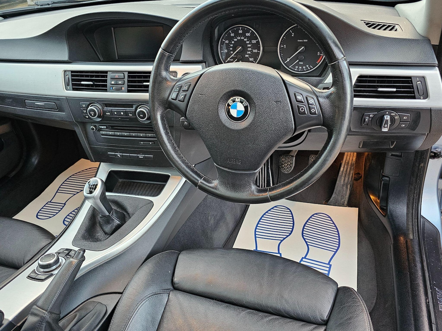 Used BMW 3 Series 2009 for sale - 76728217: Photo 11