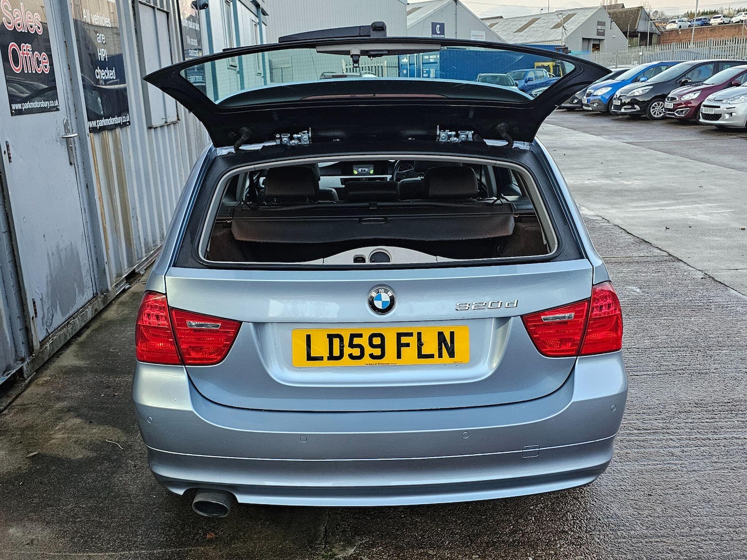 Used BMW 3 Series 2009 for sale - 76728217: Photo 5