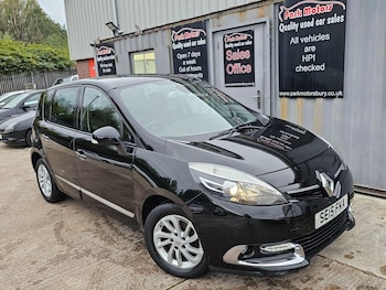 2015 - 1.5 dCi Dynamique Nav 5dr