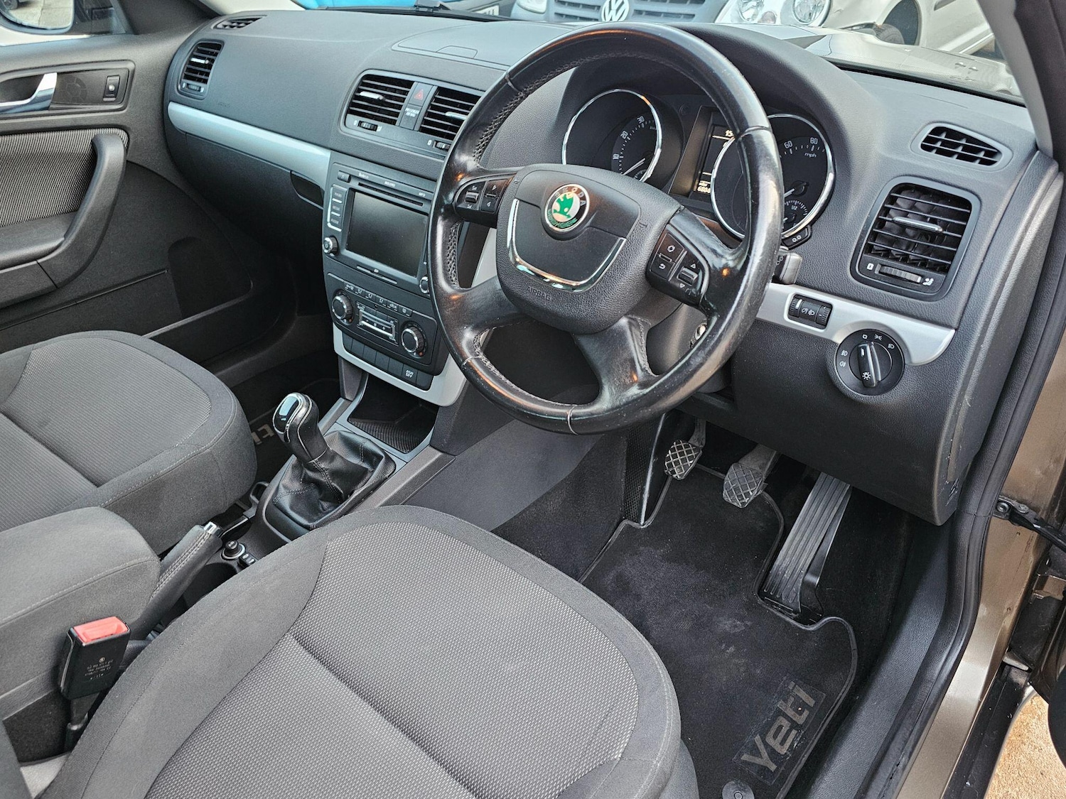 Used Skoda Yeti 2011 for sale - 76898738: Photo 10