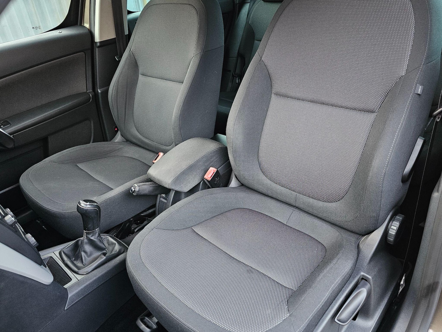 Used Skoda Yeti 2011 for sale - 76898738: Photo 17