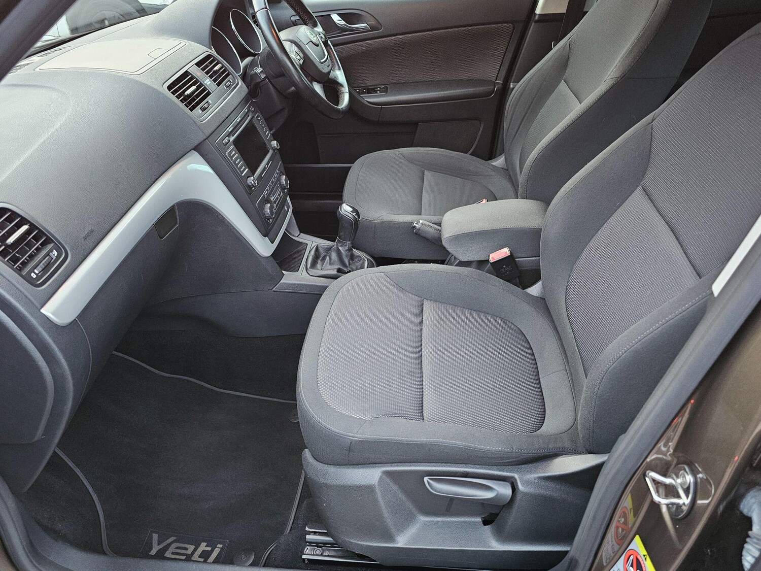 Used Skoda Yeti 2011 for sale - 76898738: Photo 18