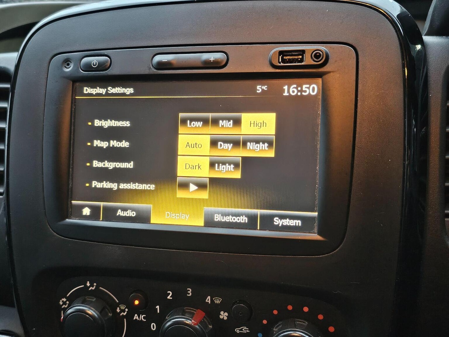 Used Vauxhall Vivaro 2018 for sale - 77508515: Photo 30