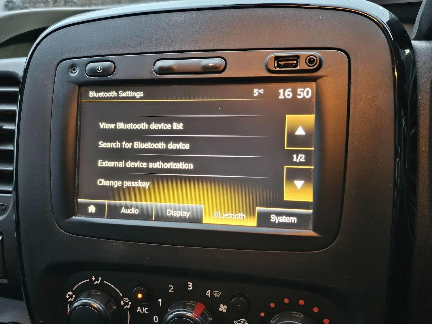 Used Vauxhall Vivaro 2018 for sale - 77508515: Photo 31