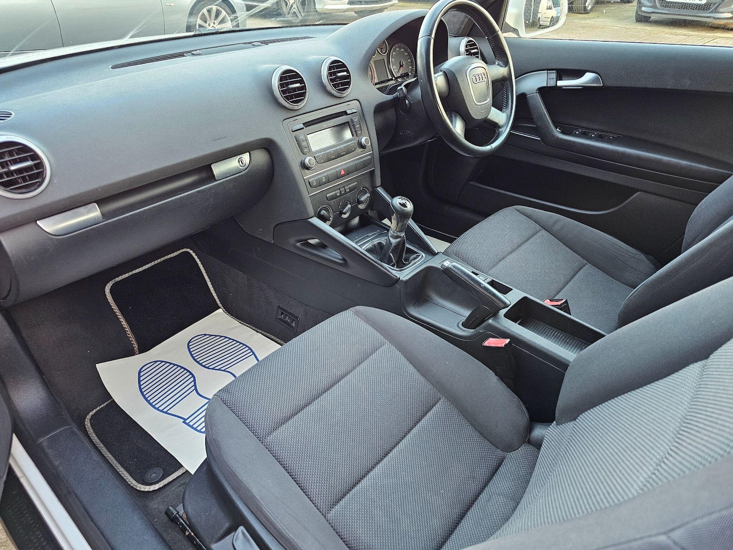 Used Audi A3 Cabriolet 2011 for sale - 76936497: Photo 25