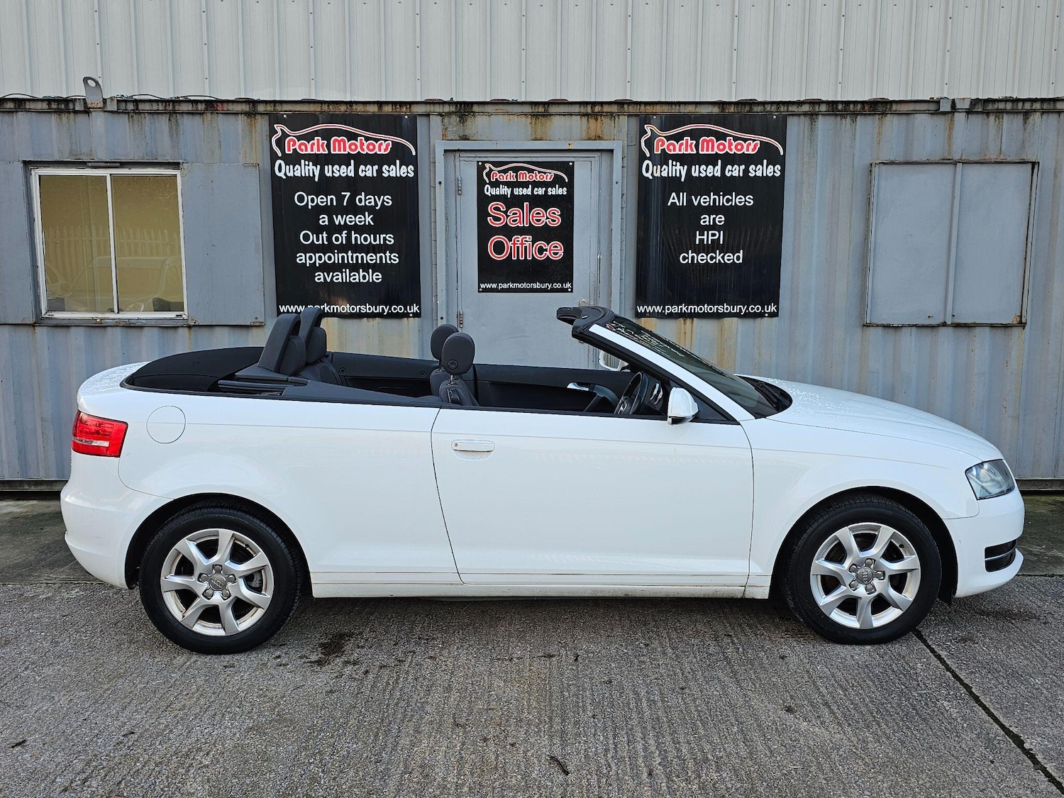 Used Audi A3 Cabriolet 2011 for sale - 76936497: Photo 3