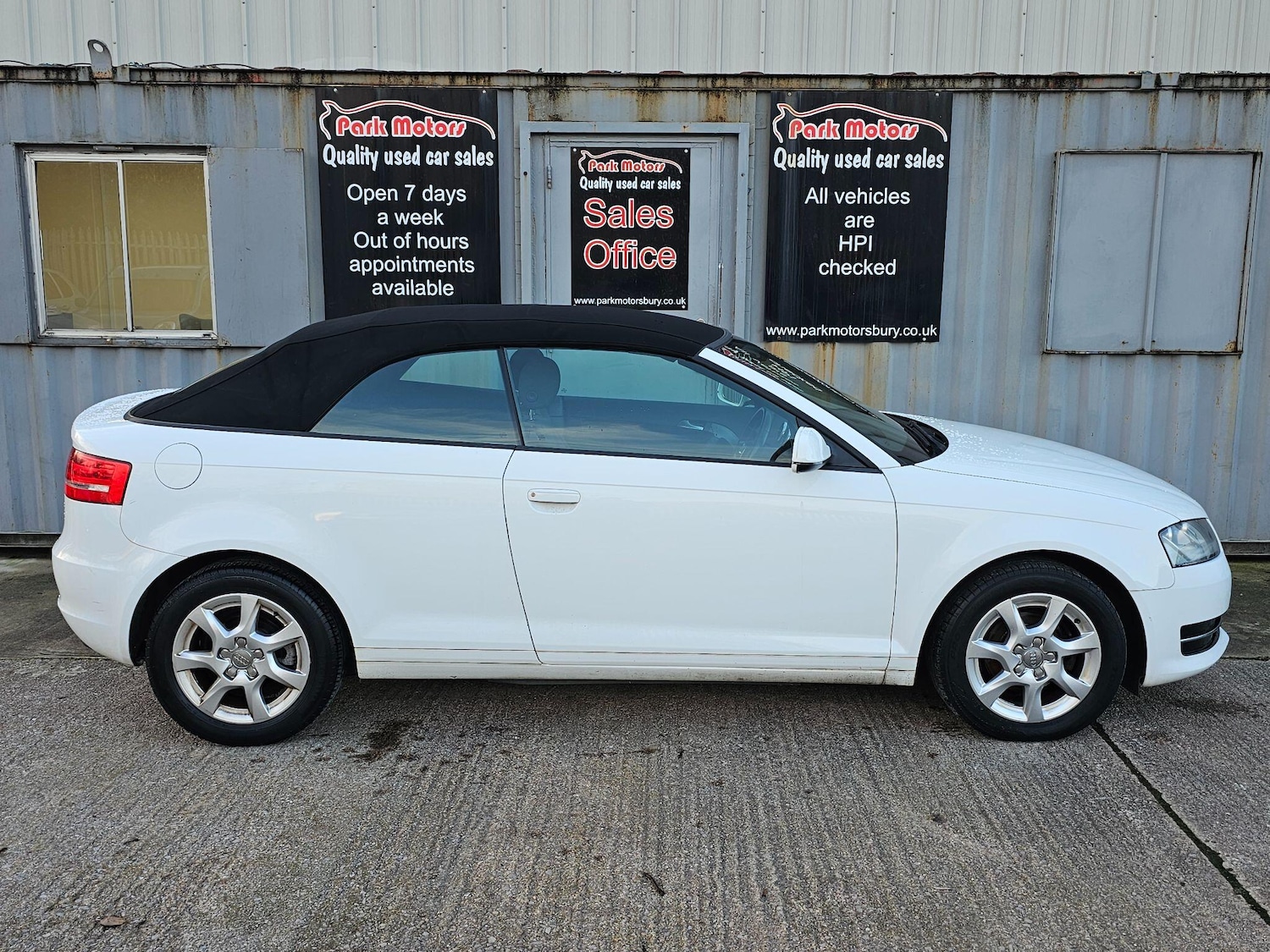 Used Audi A3 Cabriolet 2011 for sale - 76936497: Photo 4