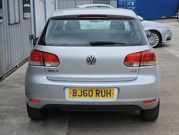 Used Volkswagen Golf 2010 for sale - 78427475: Photo
