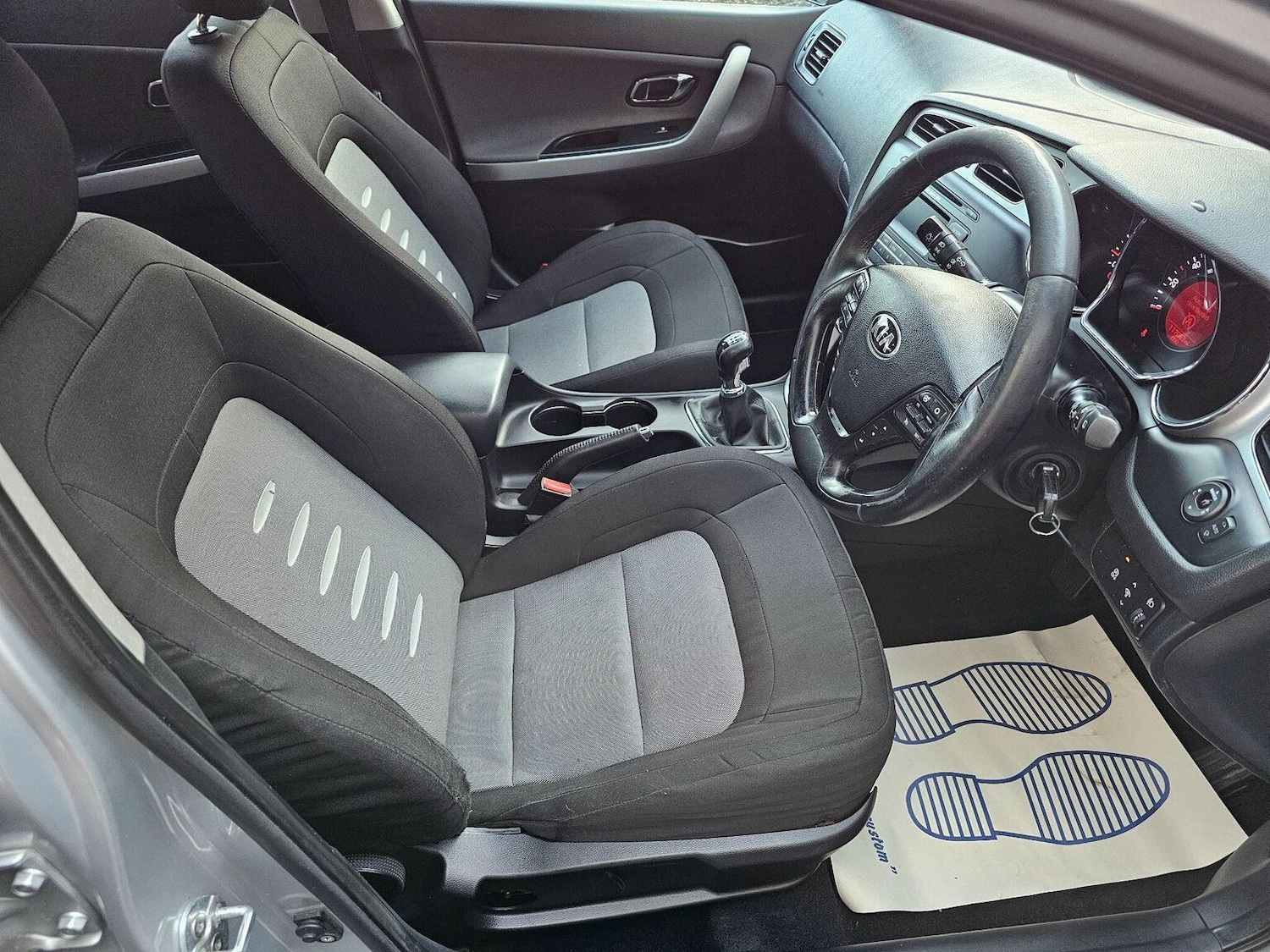 Used Kia Ceed 2012 for sale - 77237062: Photo 8