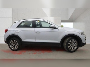 Used Volkswagen T-Roc 2020 for sale - 78807588: Photo