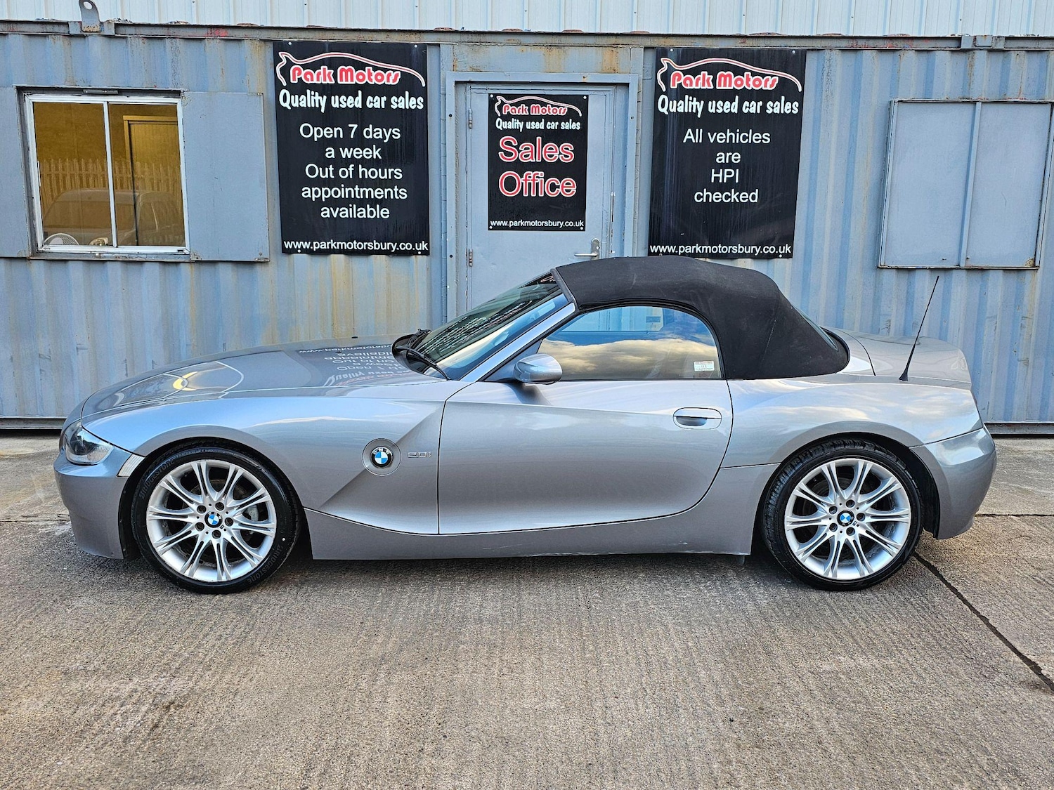 Used BMW Z4 2008 for sale - 76647635: Photo 12