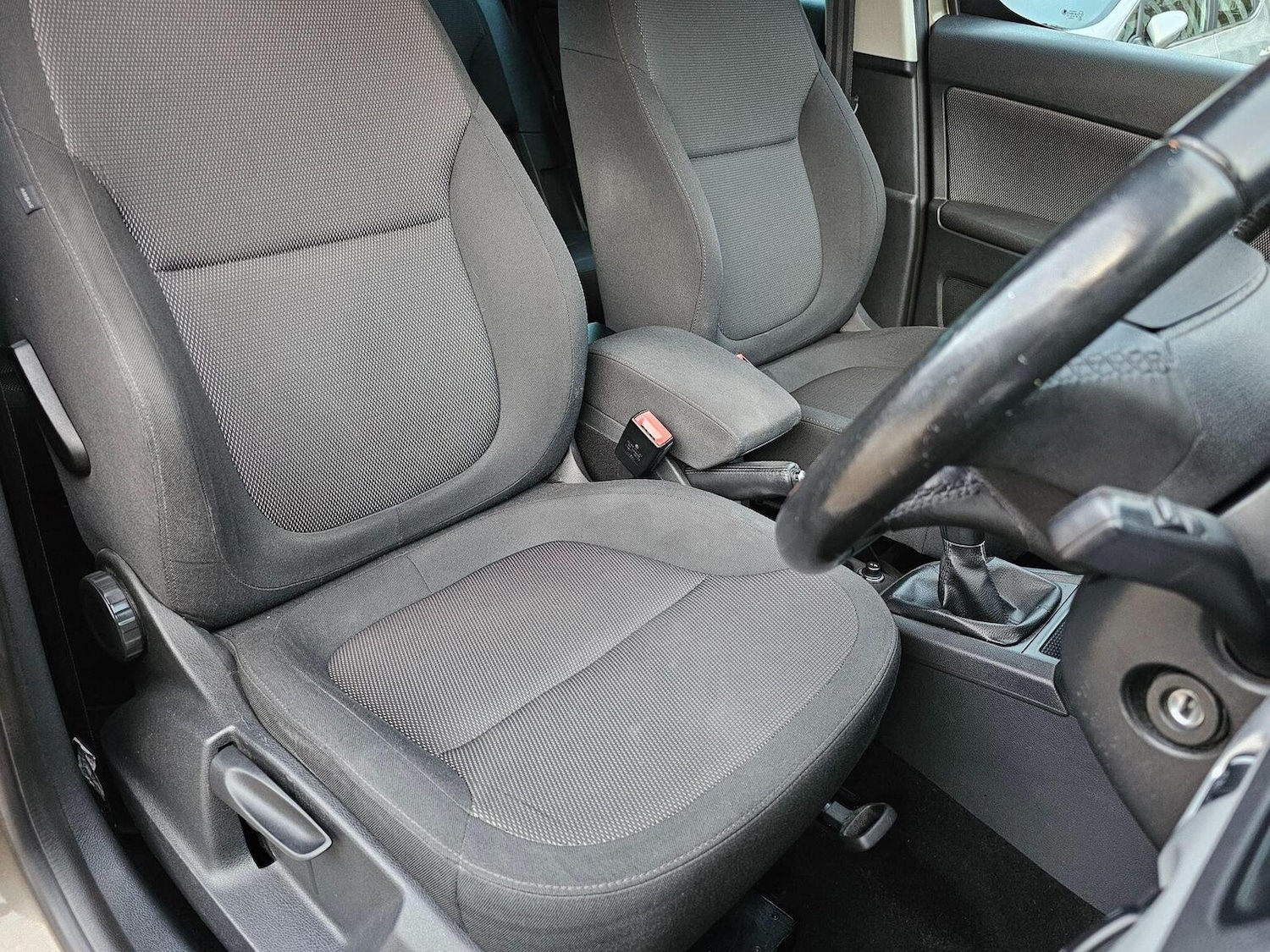 Used Skoda Yeti 2011 for sale - 77104686: Photo 12