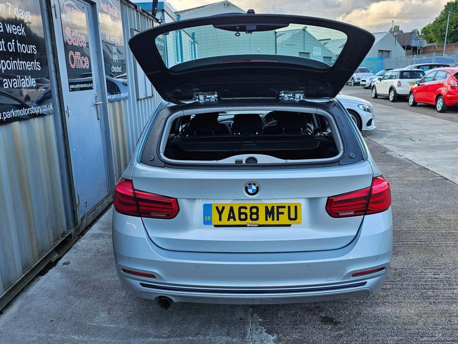 Used BMW 3 Series 2019 for sale - 77104544: Photo 9