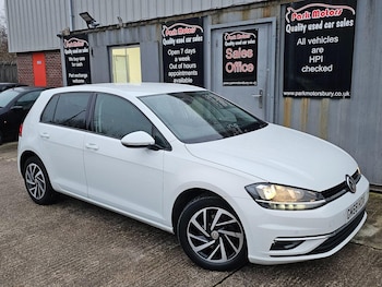 Used Volkswagen Golf 2019 for sale - 78117180: Photo