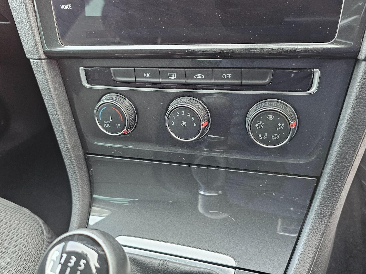 Used Volkswagen Golf 2019 for sale - 78117180: Photo 28