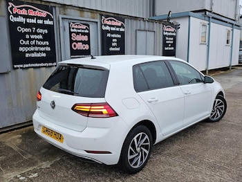 Used Volkswagen Golf 2019 for sale - 78117180: Photo