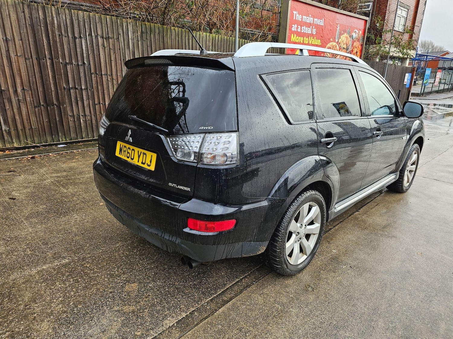 Used Mitsubishi Outlander 2010 for sale - 77107741: Photo 3