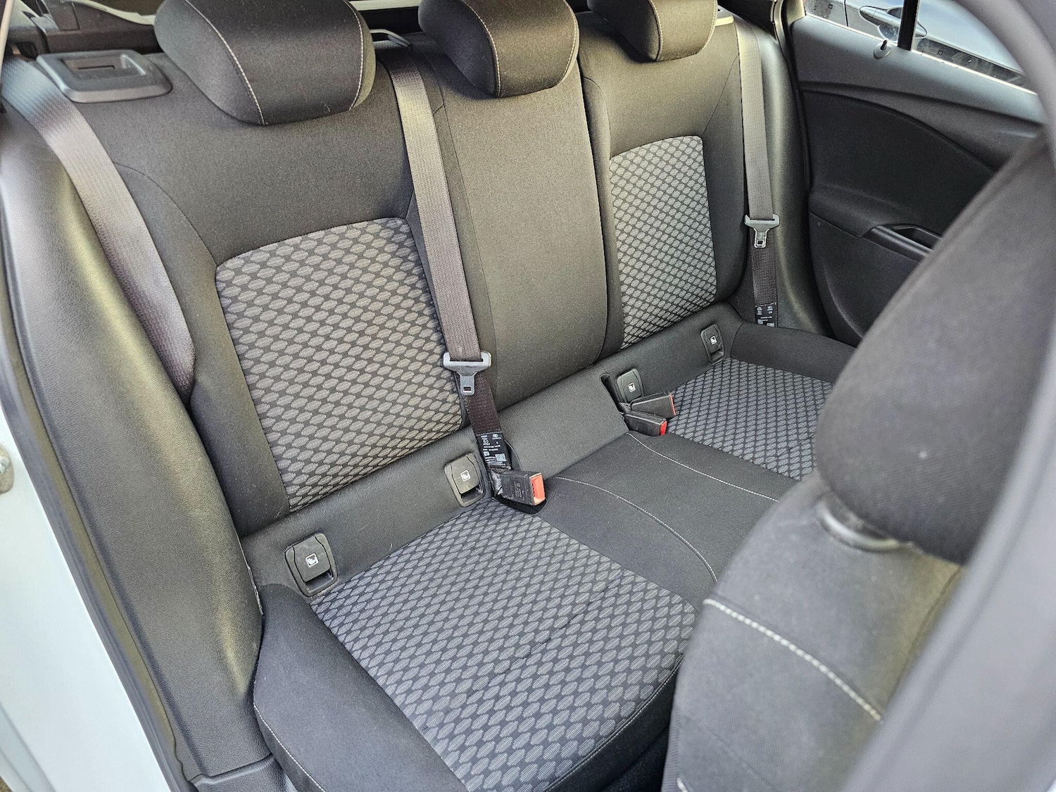 Used Vauxhall Astra 2017 for sale - 76752473: Photo 13