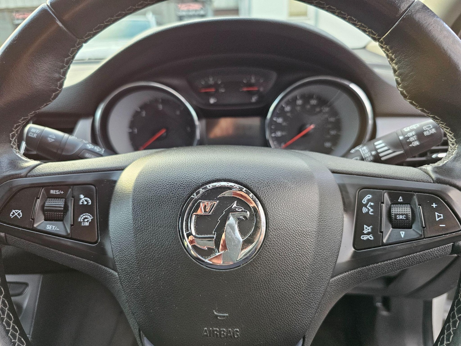 Used Vauxhall Astra 2017 for sale - 76752473: Photo 21