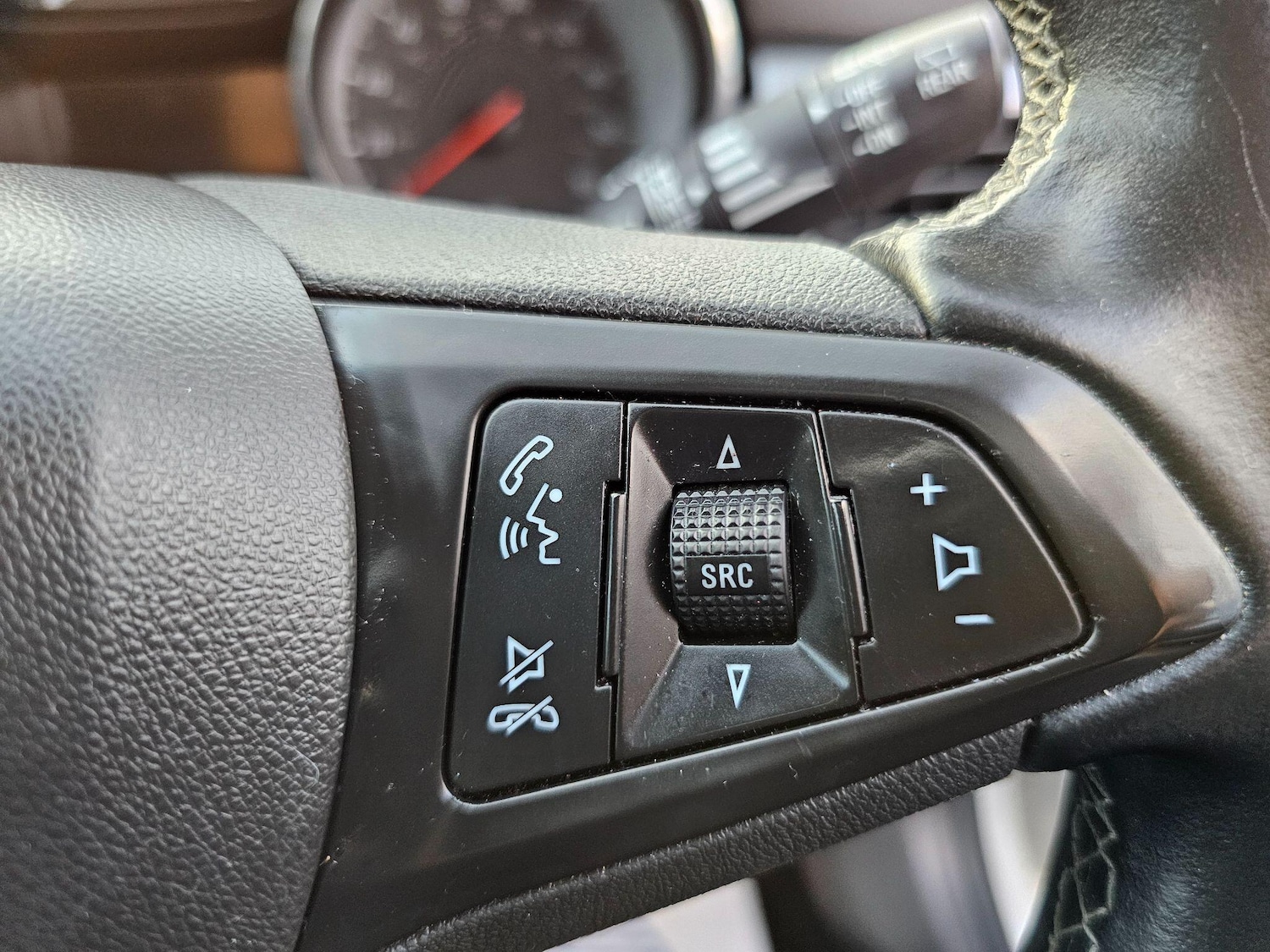 Used Vauxhall Astra 2017 for sale - 76752473: Photo 28