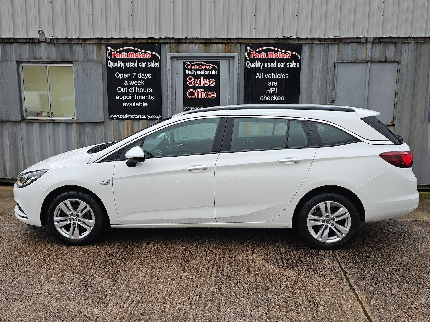 Used Vauxhall Astra 2017 for sale - 76752473: Photo 6