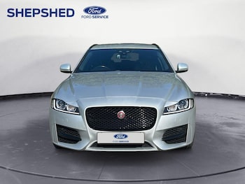 Used Jaguar XF 2018 for sale - 75448950: Photo