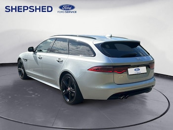 Used Jaguar XF 2018 for sale - 75448950: Photo