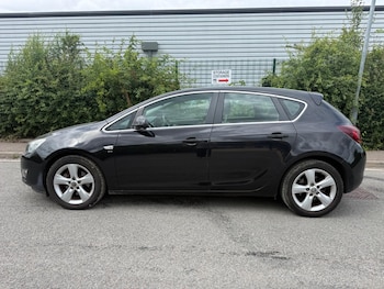 Used Vauxhall Astra 2010 for sale - 79061881: Photo