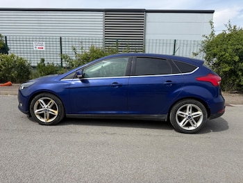 Used Ford Focus 2017 for sale - 79062476: Photo