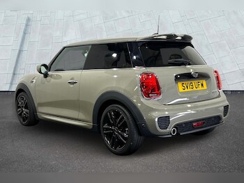Used MINI Hatch 2019 for sale - 75905598: Photo