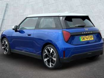 Used MINI Hatch 2024 for sale - 75139662: Photo