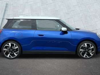 Used MINI Hatch 2024 for sale - 75139662: Photo