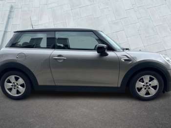Used MINI Hatch 2020 for sale - 75059683: Photo