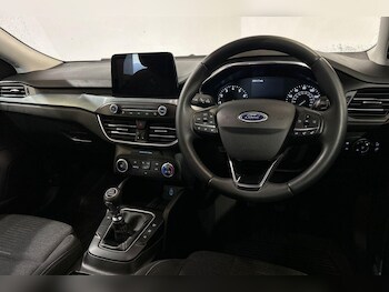 Used Ford Focus 2020 for sale - 75041613: Photo