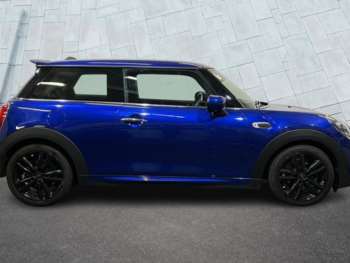 Used MINI Hatch 2019 for sale - 74875519: Photo